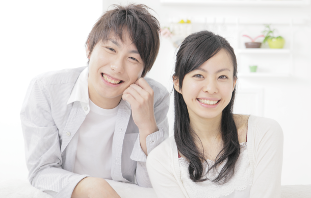 幸せそうなカップルのイメージ